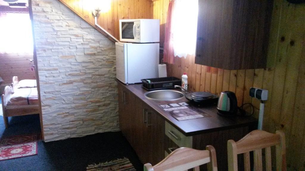 Drevenica Talia Apartment Liptovsky Mikulas Bilik gambar