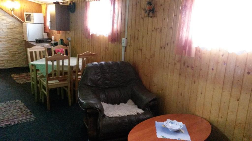 Drevenica Talia Apartment Liptovsky Mikulas Bilik gambar