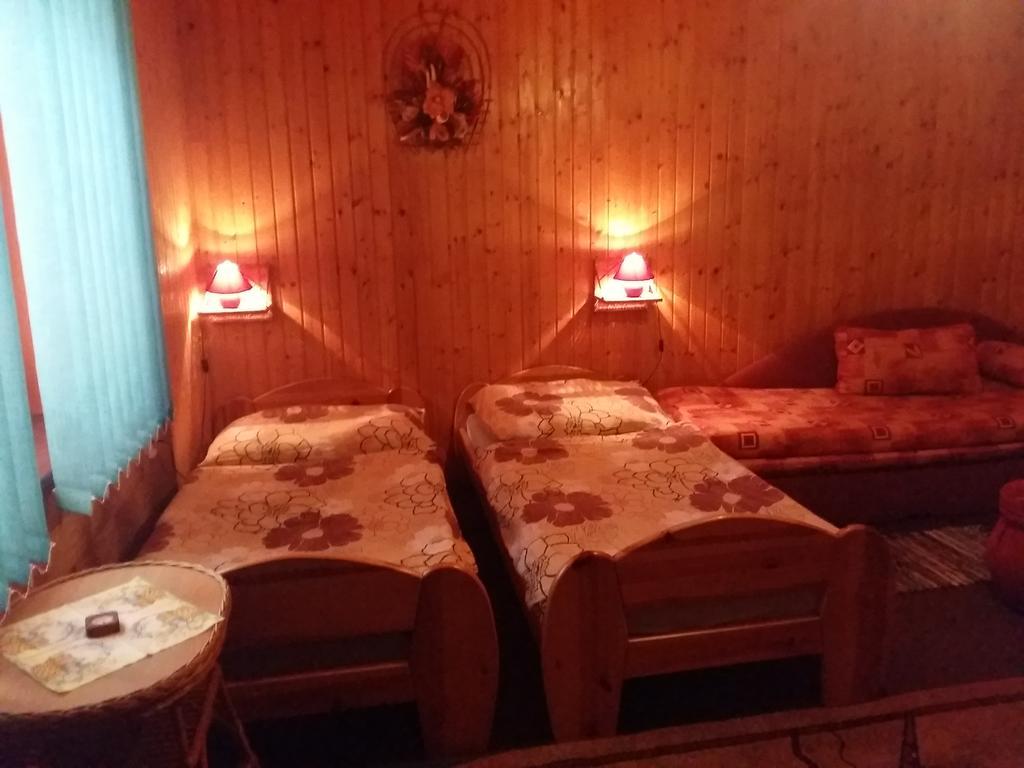 Drevenica Talia Apartment Liptovsky Mikulas Luaran gambar