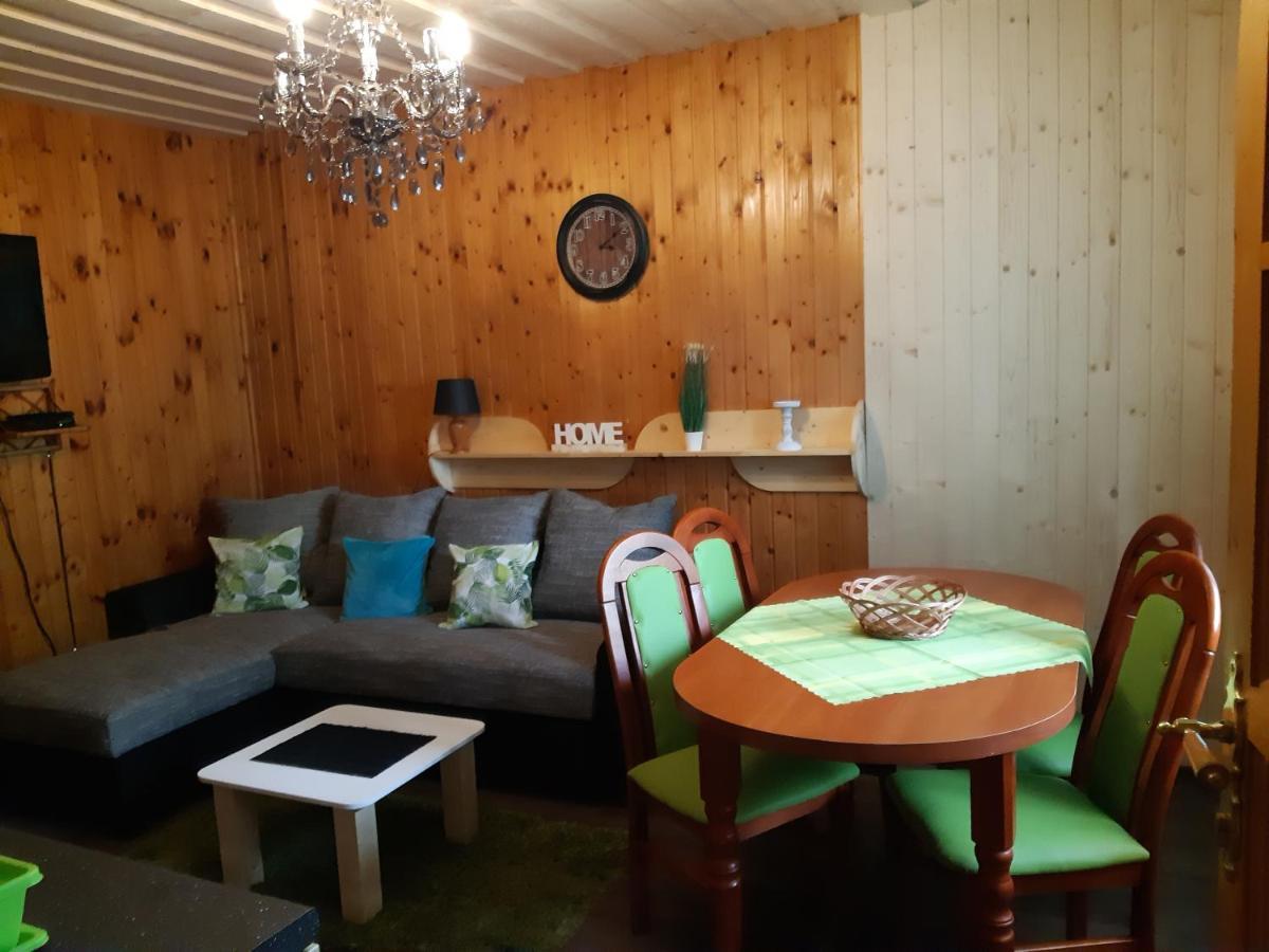 Drevenica Talia Apartment Liptovsky Mikulas Luaran gambar